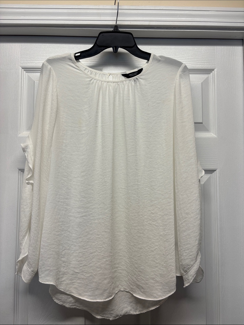 Simply Vera White Women’s Blouse - Classic Gathered Neck Top Ruffle Open Sleeve